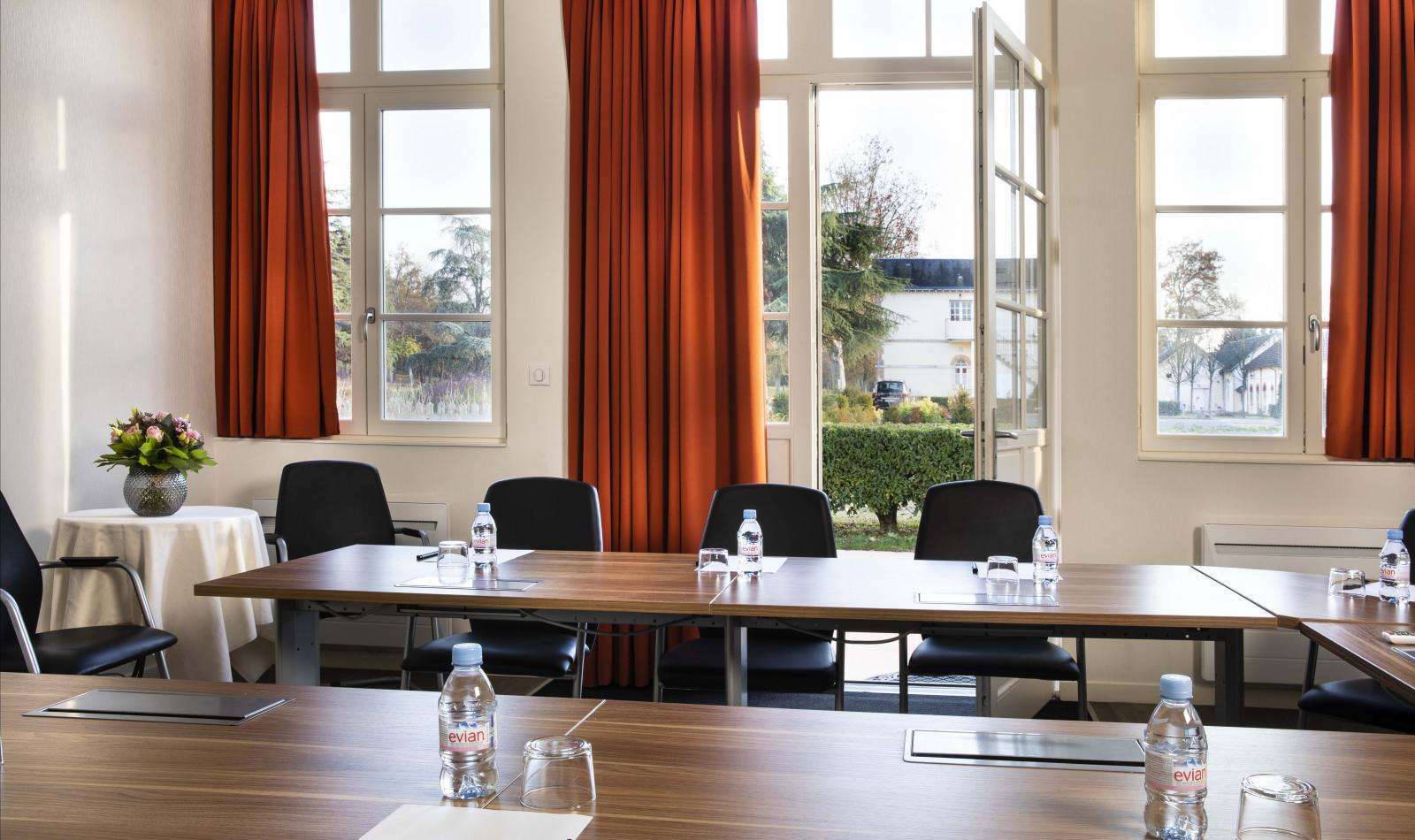 Hotel Country Club Yvré-lʼÉvêque Business foto